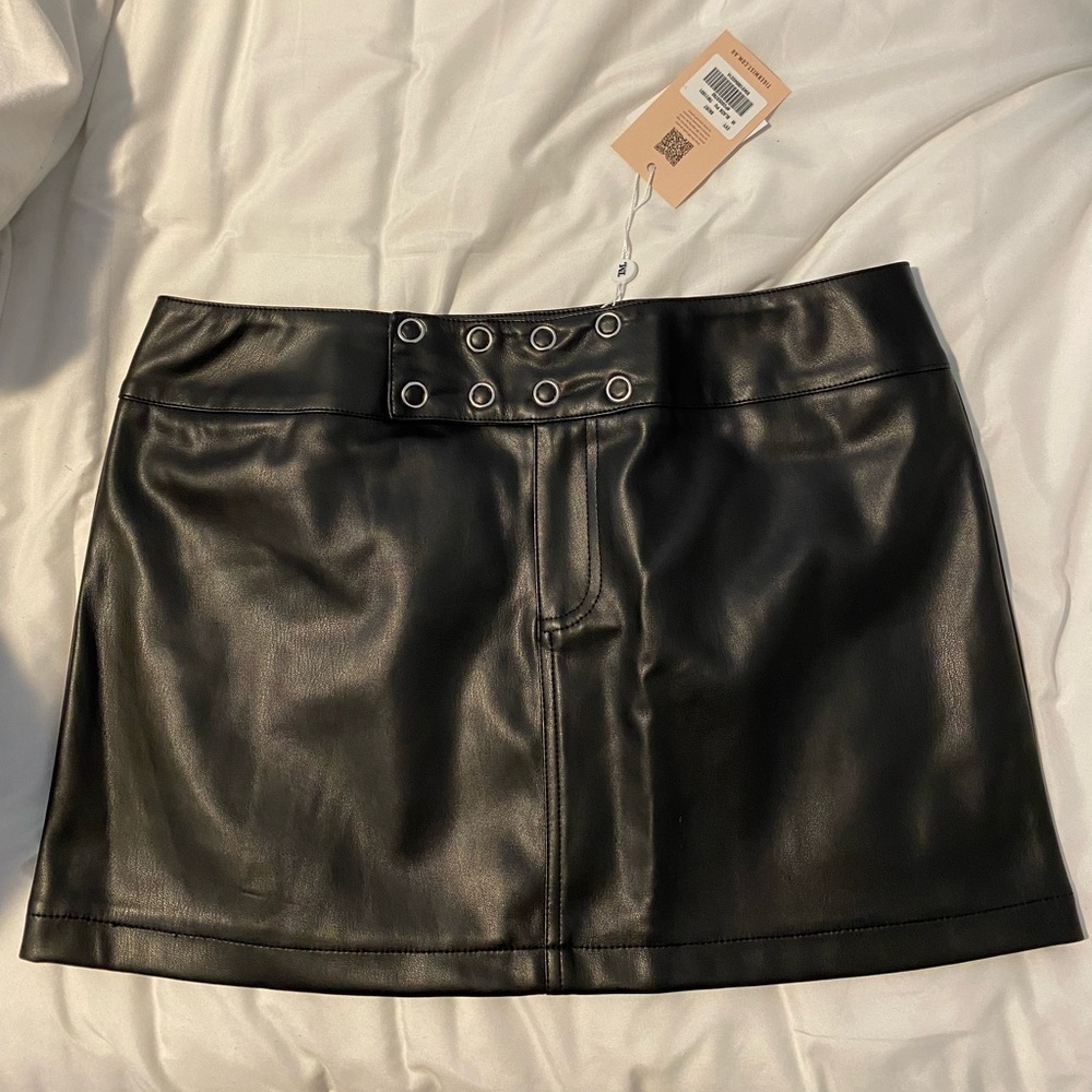 TIGER MIST EVY MINI SKIRT SIZE M